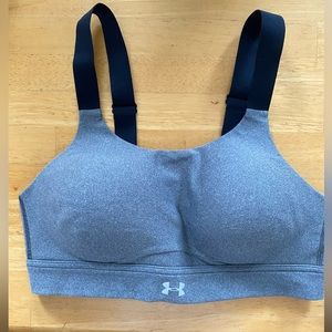 Under amour | EXTRA SUPPORTIVE | sports bra | 34C